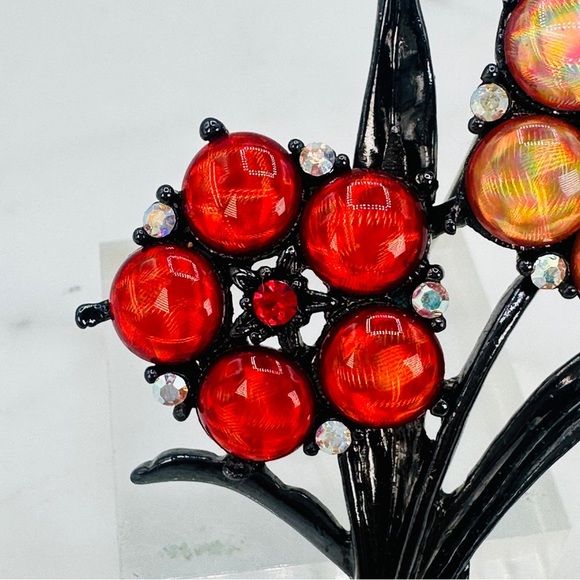 Retro Flower Brooch Pin with Red & Amber Holograph Gems Japanned Metal Statment - Picture 9 of 11